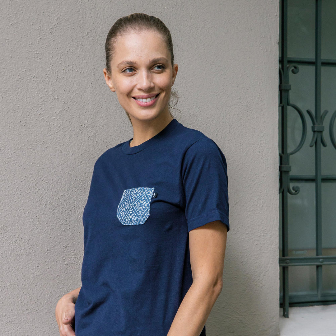Playera Pocket Legado