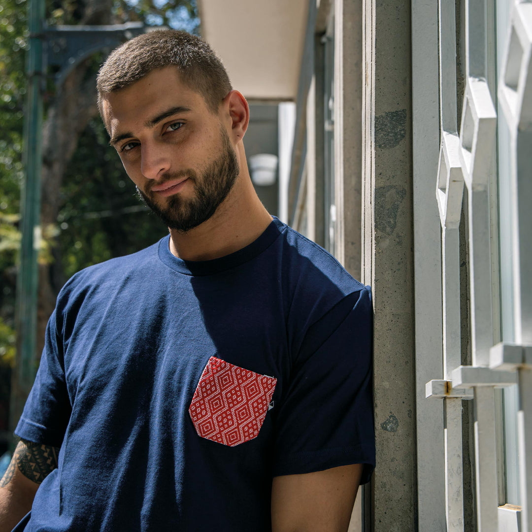 Playera Pocket Legado