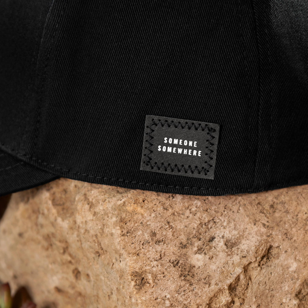 Caps