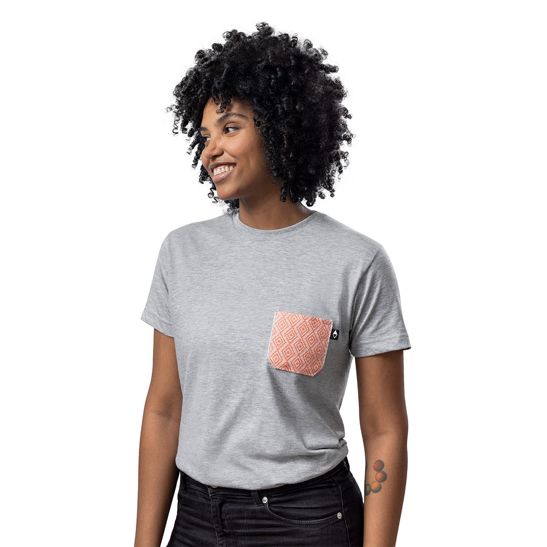 Playera Pocket Legado