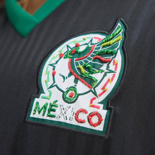 Vestido adidas x Someone Somewhere Selección Nacional de México