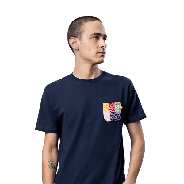 Playera Pocket Legado