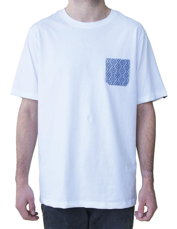 Playera Pocket Luciérnaga 2025